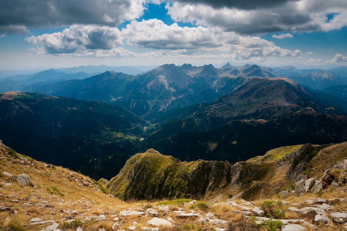 Hiking Trekking Beginner Guide to Working: Your First Steps Toward Outdoor Fitness That Actually Fits Your Life