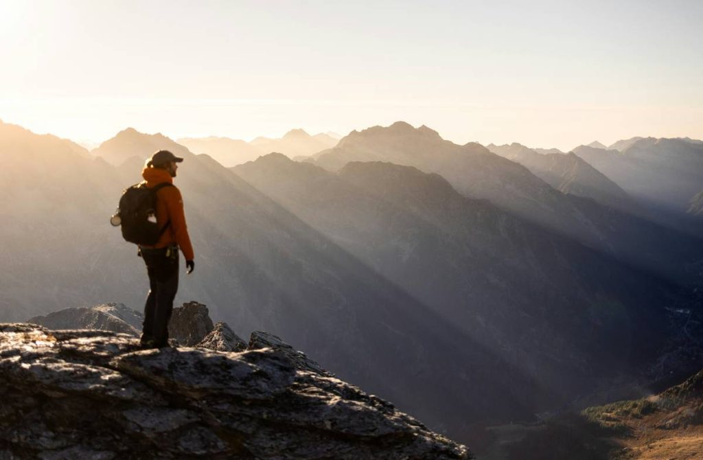 Why the Hiking Trekking Health Benefit of Great Outdoors Should Be Your Next Fitness Fix