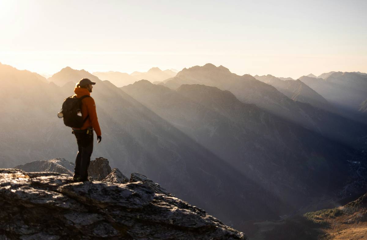 Why the Hiking Trekking Health Benefit of Great Outdoors Should Be Your Next Fitness Fix